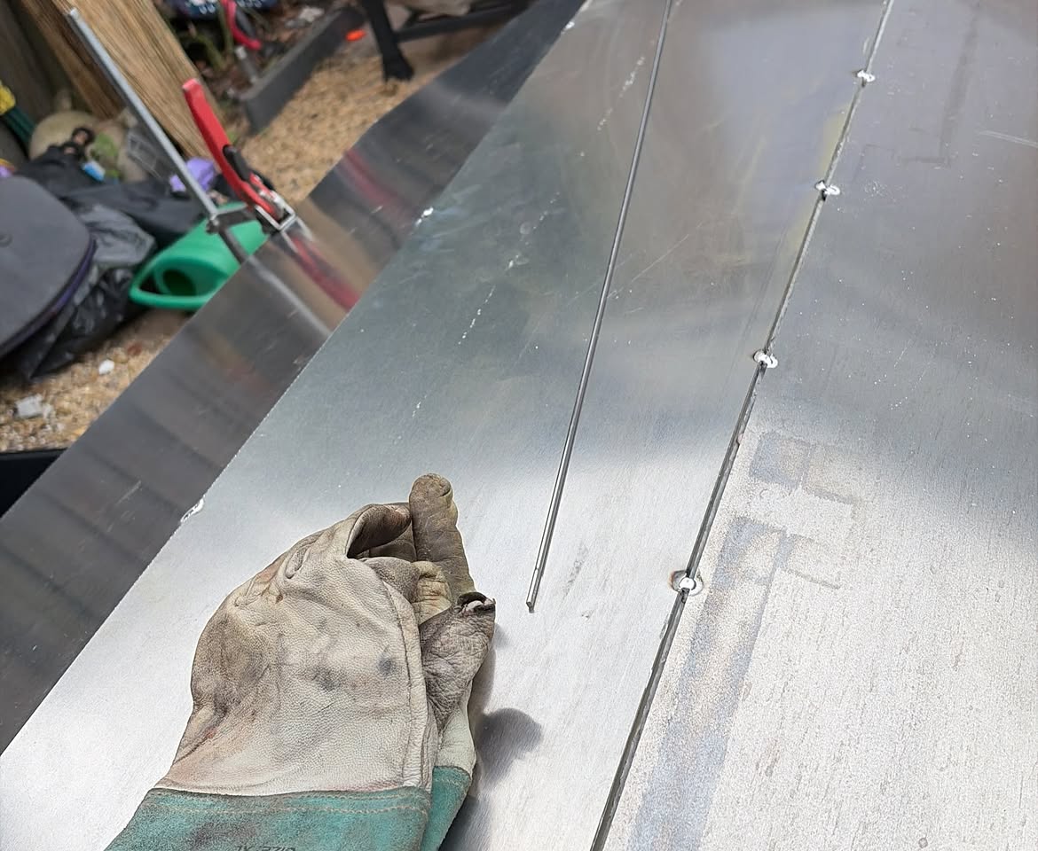 Aluminium brandstoftank reparatie foto 4