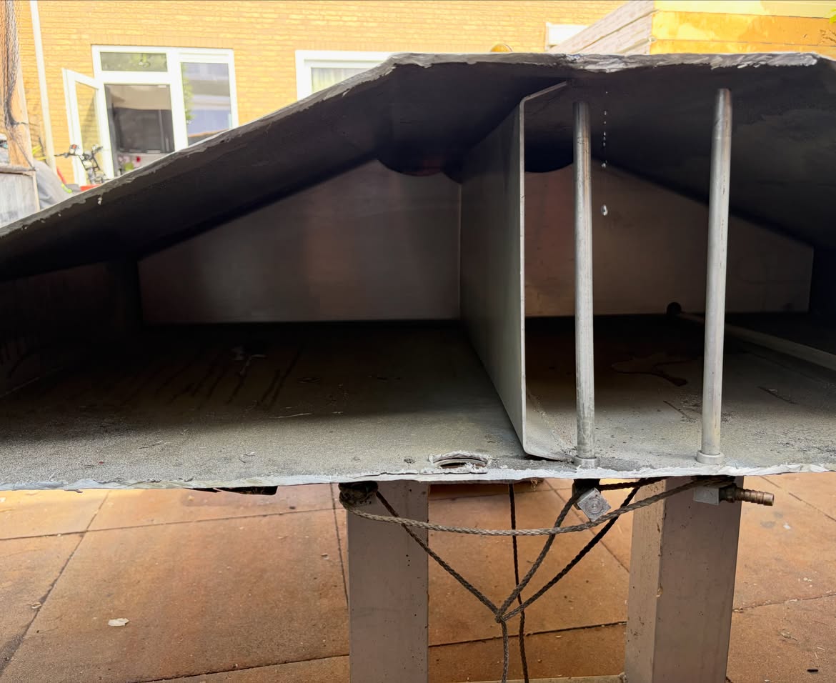 Aluminium brandstoftank reparatie foto 7