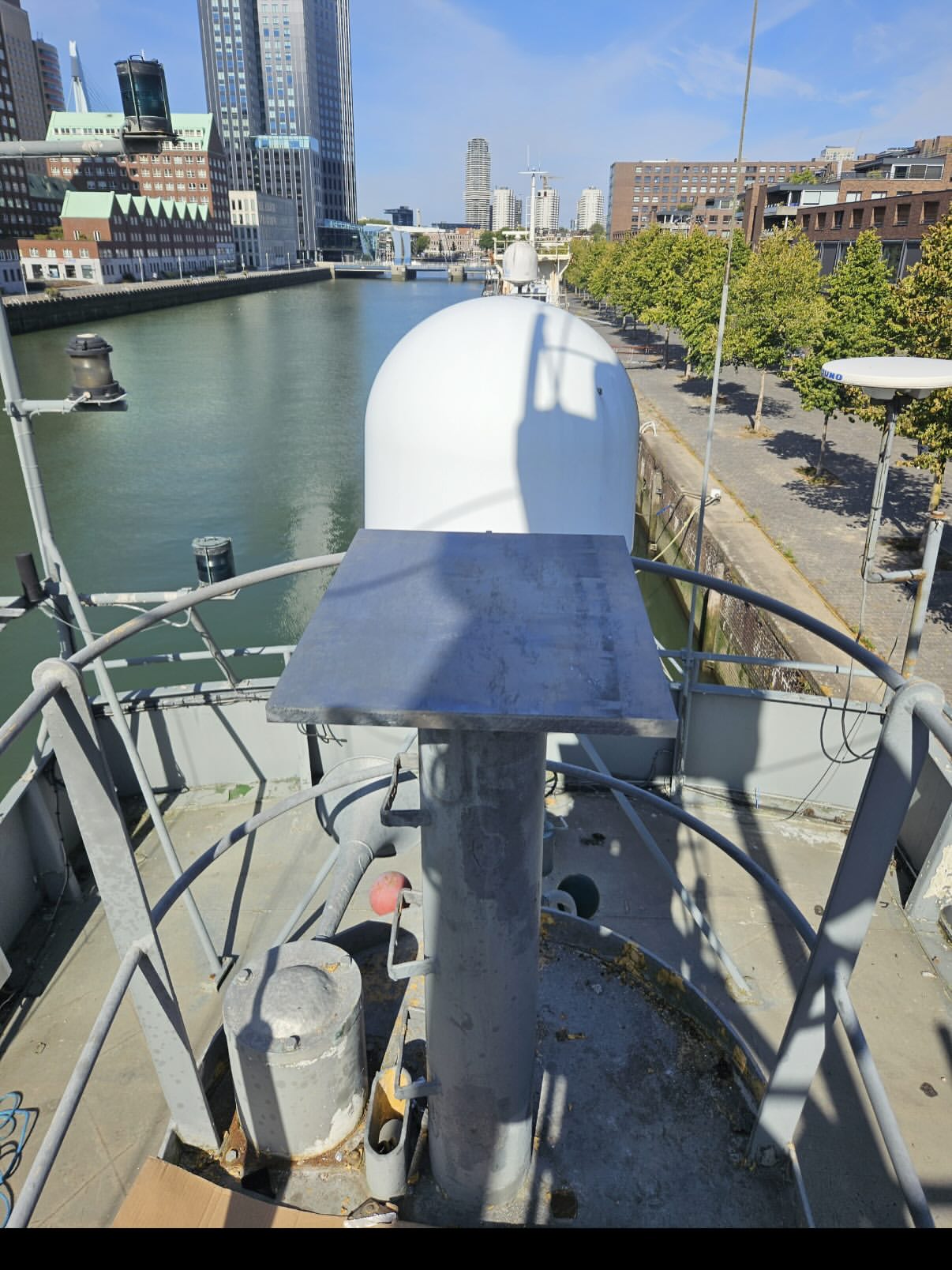 Aluminium platen en gangway zwengelprofiel foto 9