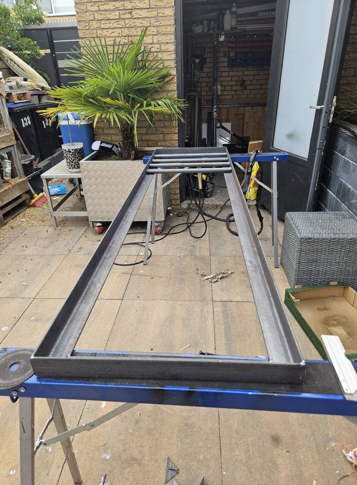 Maatwerk stalen raamframe foto 3