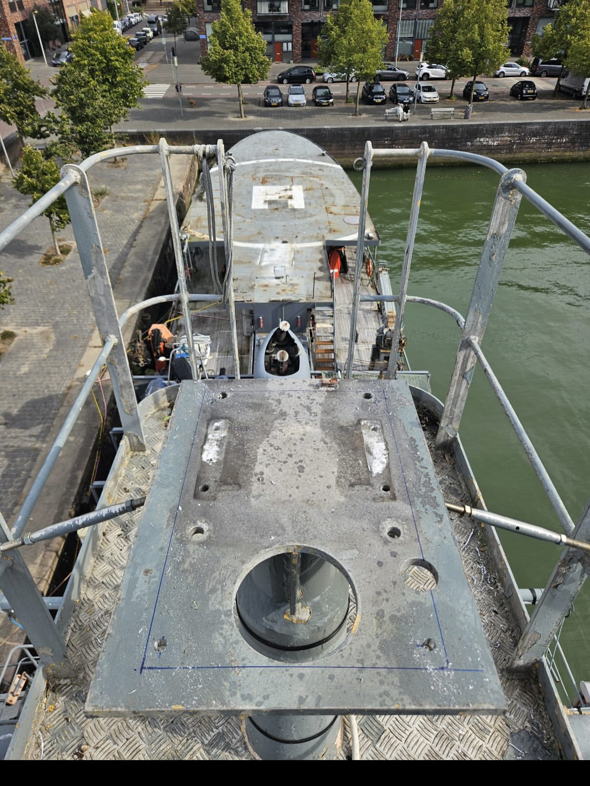 Aluminium platen en gangway zwengelprofiel foto 4