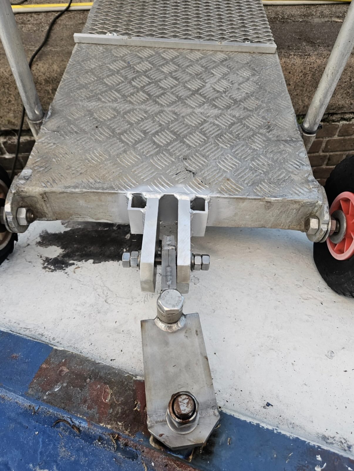 Aluminium platen en gangway zwengelprofiel foto 8